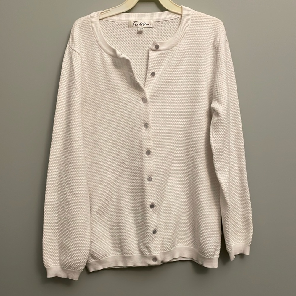 Tradition cotton white cardigan